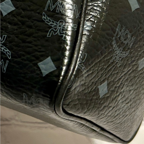 MCM Black Boston Dog Bone Bag - EUC - Picture 9 of 16